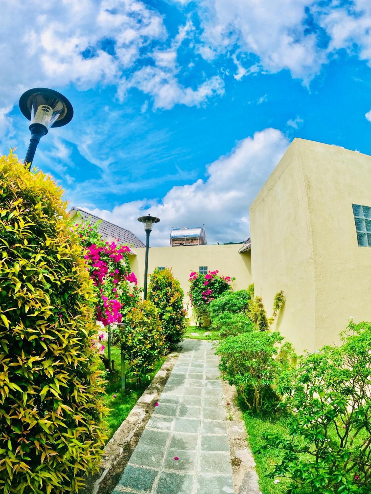 Hotel Aloha Bình Tiên-Biển Bình Tiên, Ninh Thuận, Việt Nam Phan Rang-Tháp Chàm Esterno foto